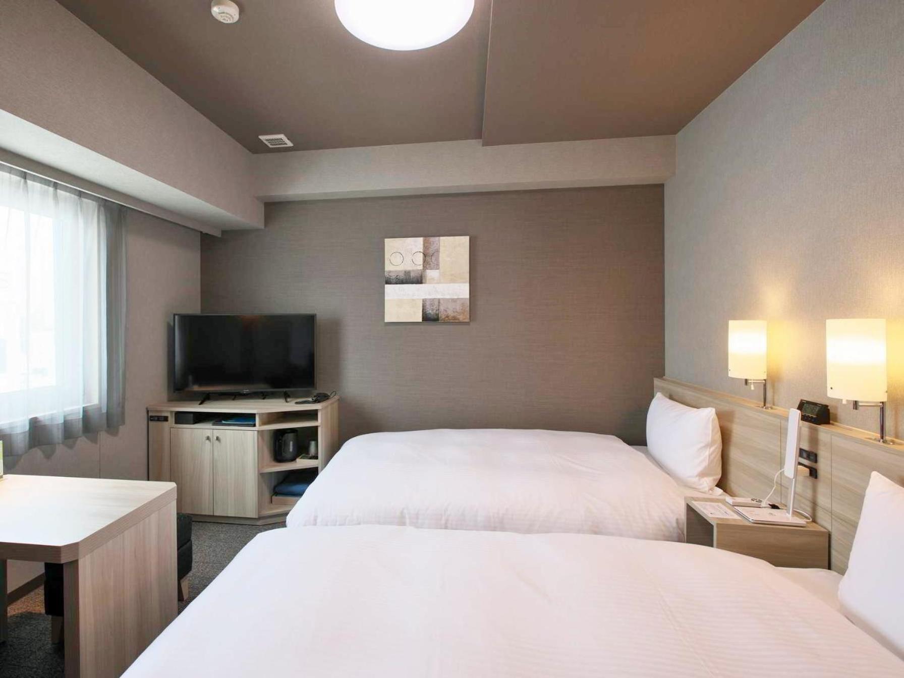 Hotel Route Inn Hiratsukaeki Kitaguchi المظهر الخارجي الصورة