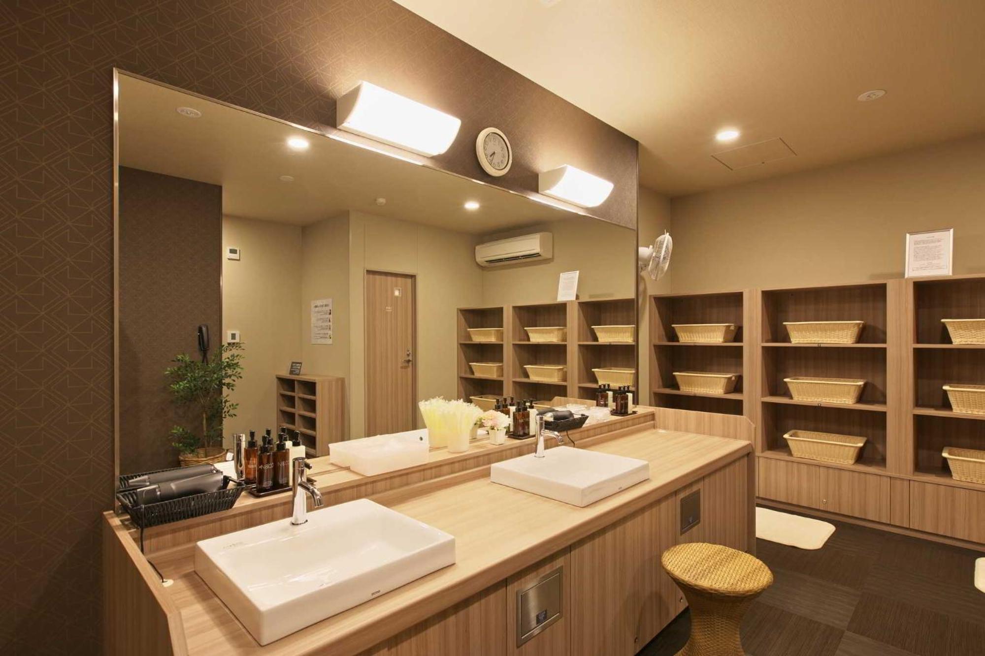 Hotel Route Inn Hiratsukaeki Kitaguchi المظهر الخارجي الصورة